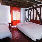 Studio Saint Germain Des Pres